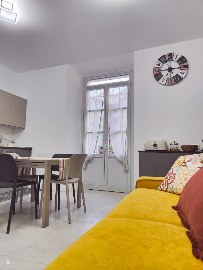 Emily Apartment Como Bagian luar foto